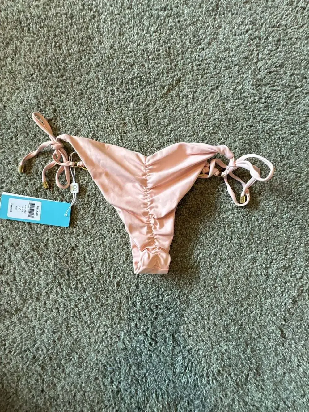 Beach Bunny brand new